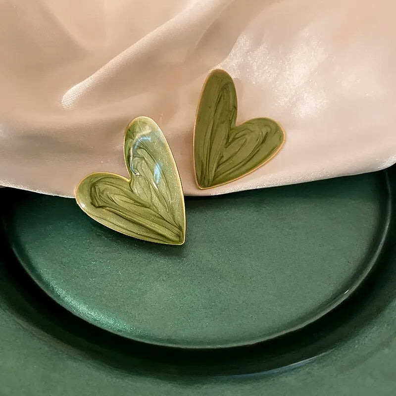 Brincos de coração "grande amor" elegância e bom gosto!