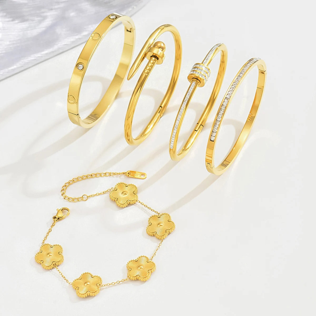 Pulseiras última moda no verão europeu, trevo de quatro folhas, aço inoxidável, fashion