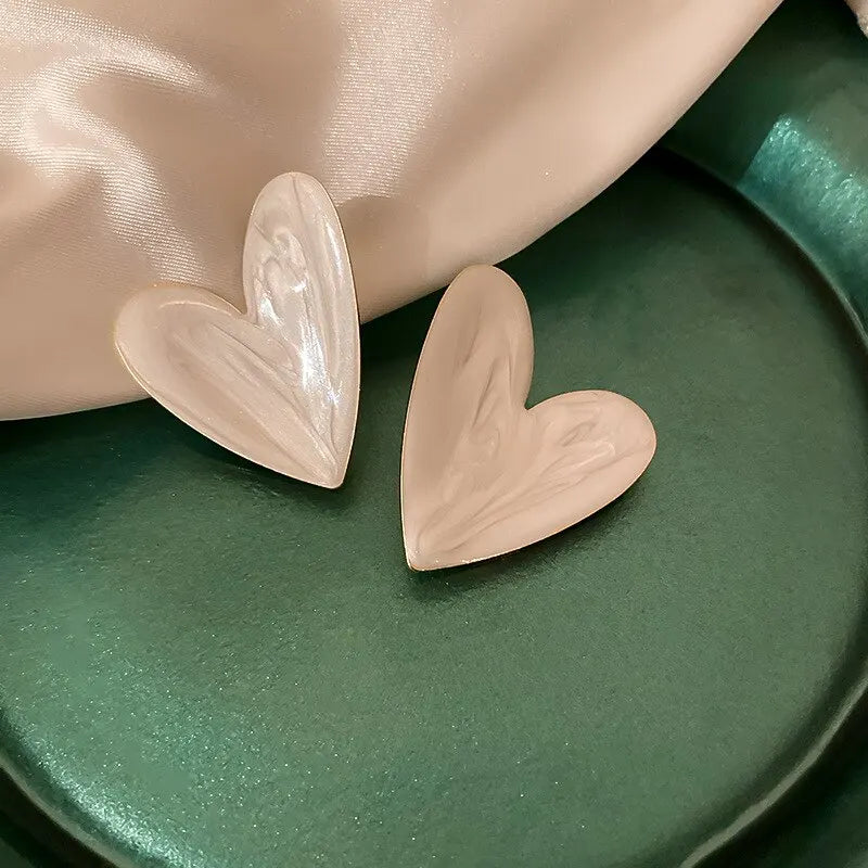 Brincos de coração "grande amor" elegância e bom gosto!