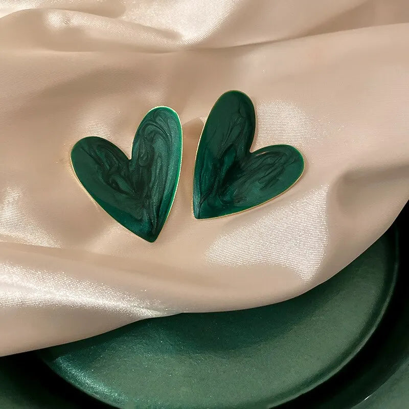 Brincos de coração "grande amor" elegância e bom gosto!